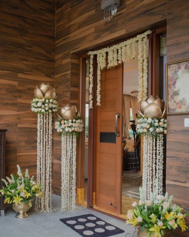 Fresh Floral Decoration Details